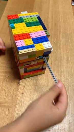 小6 娘 4時間 作った 力作 レゴ からくり箱 小学生