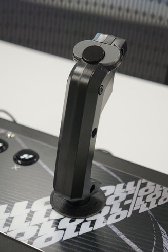 マシーナリーとも子 バーチャロン ツインスティック