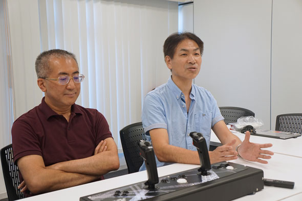 マシーナリーとも子 バーチャロン ツインスティック