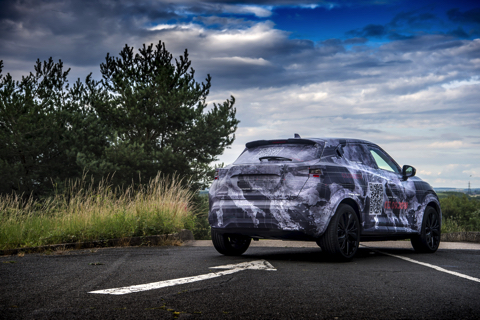 ジューク 2代目 新型 欧州 プロトタイプ 日産自動車 SUV