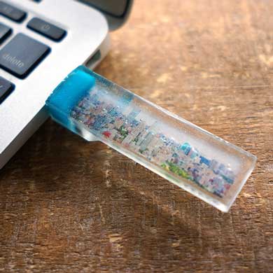 部屋とmidori 半透明 写真 埋め込まれた USB 美しい ヴィレッジヴァンガード