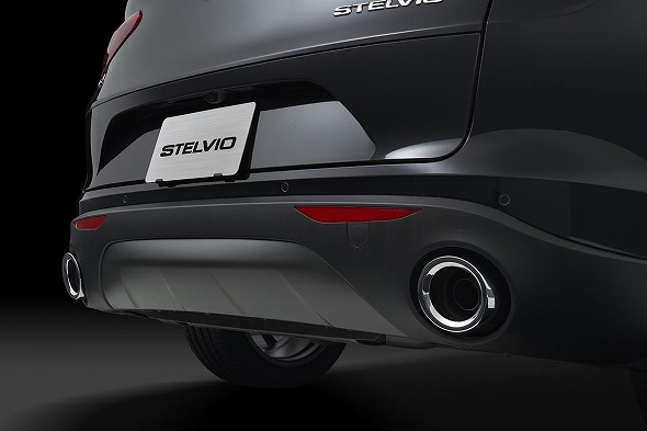 ステルヴィオ モノクローム エディション