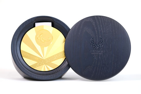 東京2020 パラリンピック メダル リボン ケース デザイン 発表