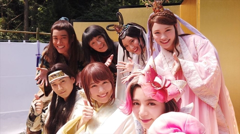 au 三太郎 結婚式 新CM 桃ちゃん かぐちゃん 松田翔太 有村架純 池田エライザ