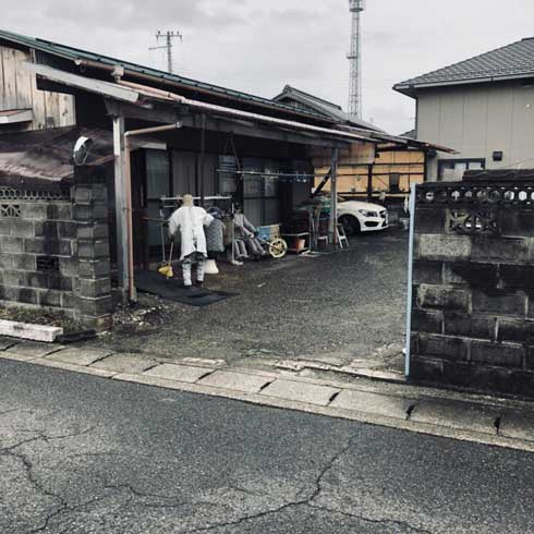 人に見える 全部 かかし ゾッとする 滋賀 東近江市 山上新田 バス停 集落 怖い
