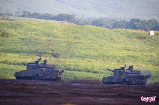 総火演 2019 写真 戦車 装甲車 ヘリ まとめ