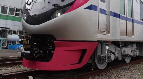 京王 5000系 京王ライナー 車内