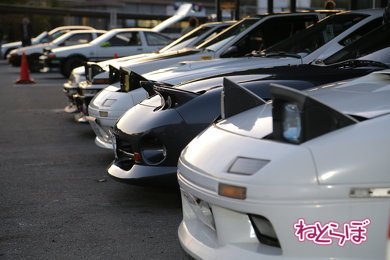 部品 流用 クルマ