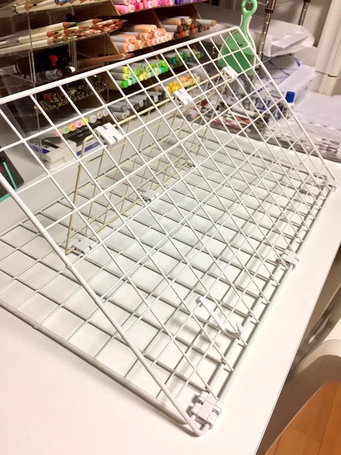 ダイソーグッズで傾斜台