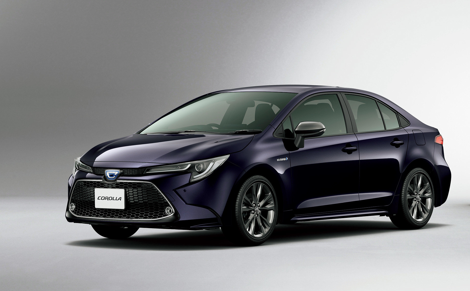 トヨタ カローラ 新型 12代目 ツーリング ワゴン スポーツ