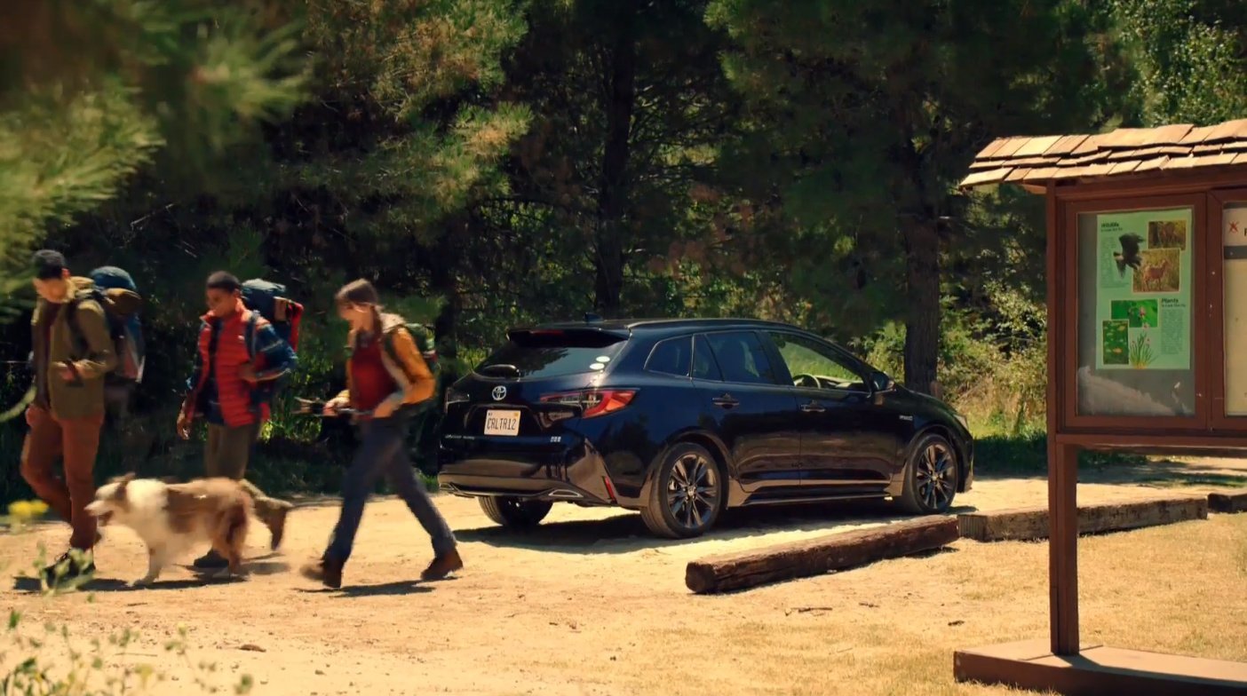 トヨタ カローラ 新型 12代目 ツーリング ワゴン スポーツ