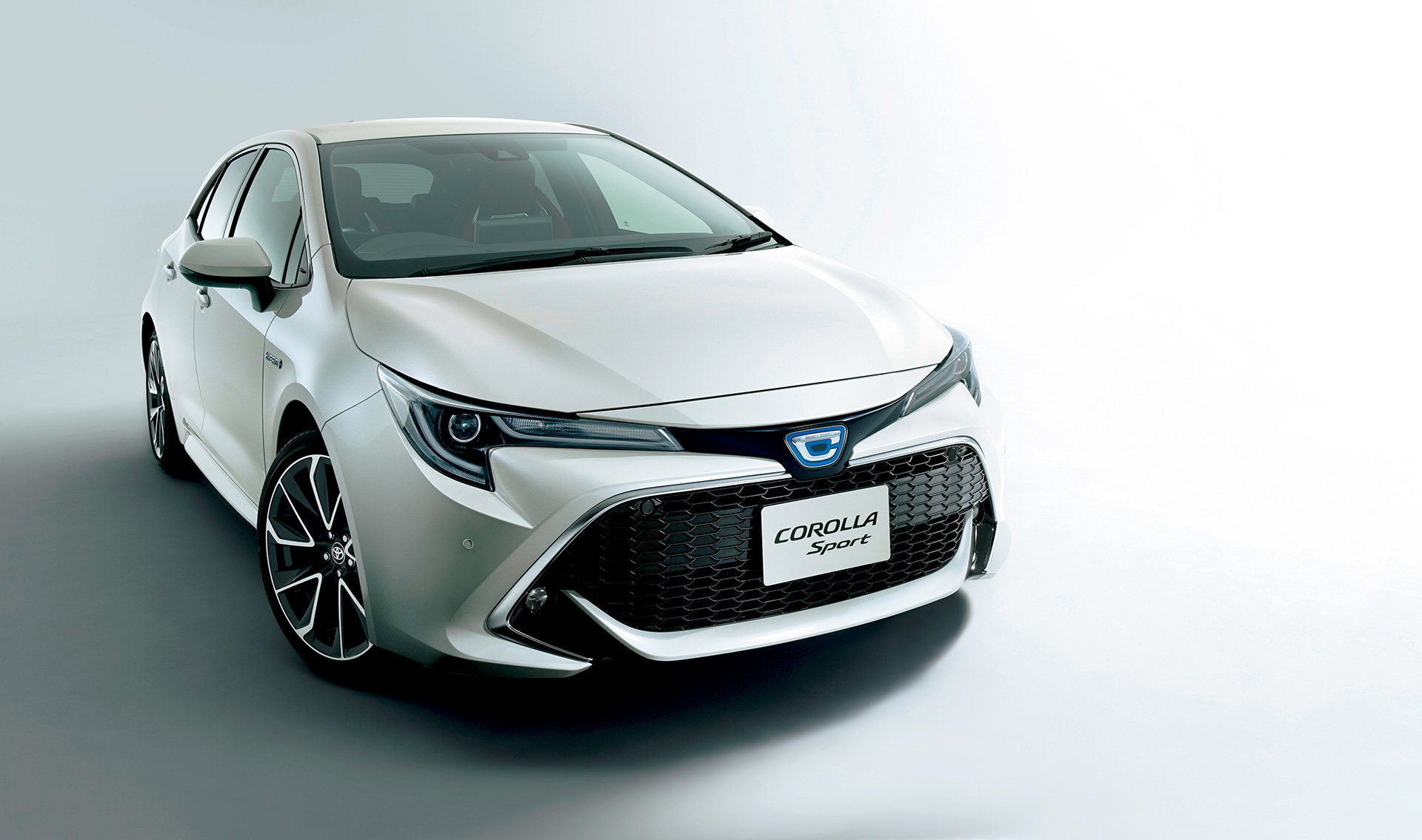 トヨタ カローラ 新型 12代目 ツーリング ワゴン スポーツ