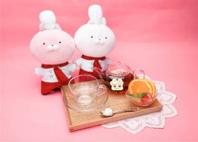 うさまるとうさこのほっこりフルーツティー／990円