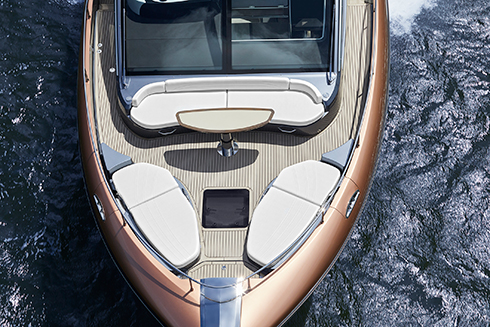 LY650テールランプ