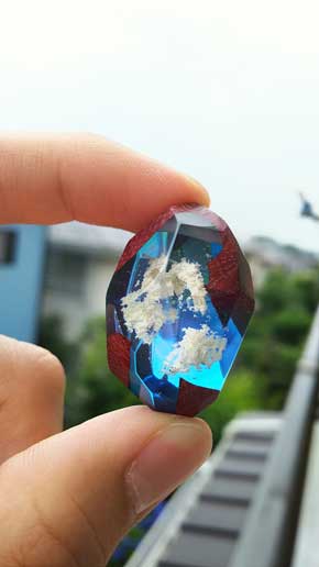 木 ウッド レジン アクセサリー 美しい クリスタル 魔力 ハンドメイド 氷の棺 空のおなか屋