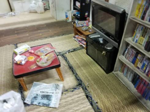 孤独死ミニチュア