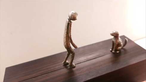 からくり人形 再会 取っ手 回す 小さな人 歩き出す 犬 尻尾 動く 感動 アトリエpuchuco