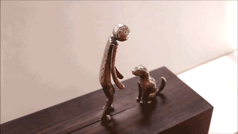 からくり人形 再会 取っ手 回す 小さな人 歩き出す 犬 尻尾 動く 感動 アトリエpuchuco