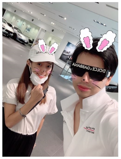 アレクサンダー 川崎希 ランボルギーニ 所有車 ポルシェ ベンツ