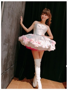 渡辺美奈代 アイドル おニャン子クラブ ミニスカ 現在 50歳 バースデーライブ ブログ