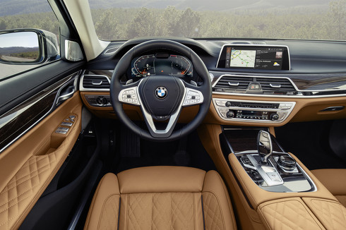 BMW 745e