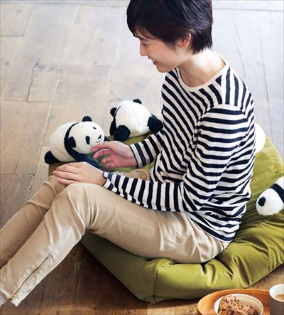 フェリシモ　パンダクッションソファ