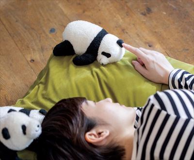 フェリシモ　パンダクッションソファ