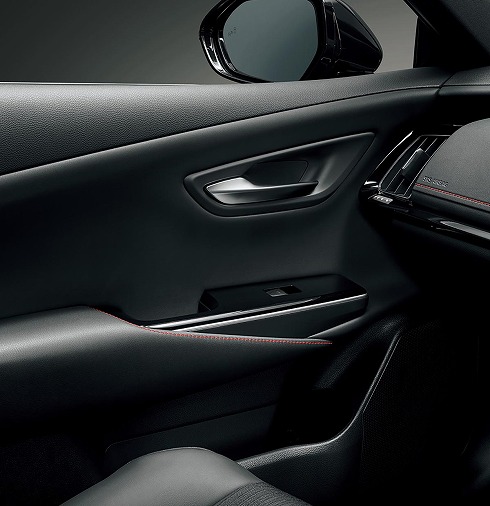 クラウン S“Sport Style”