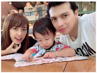 川崎希 匿名掲示板 発信者情報開示請求 法的措置 嫌がらせ 誹謗中傷 書き込み ブログ アレクサンダー 息子 おちびーぬ