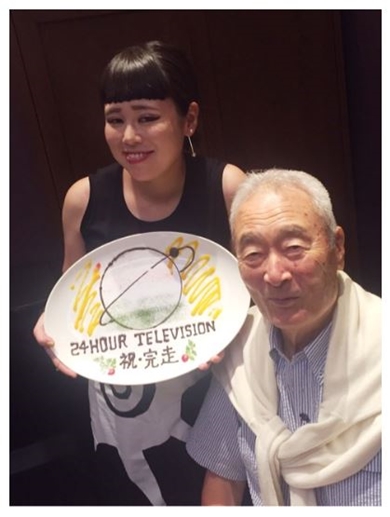 ブルゾンちえみ 金田正一 逝去 関係 24時間テレビ