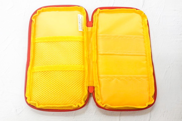 クレパス柄フラットペンケース