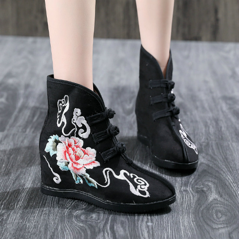 秋冬中華シューズ