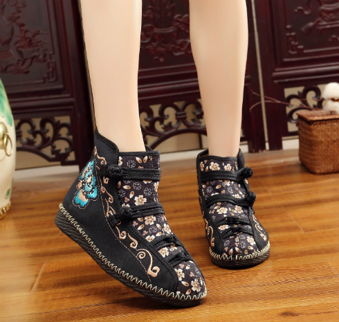 秋冬中華シューズ