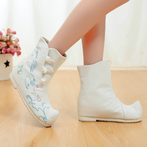 秋冬中華シューズ