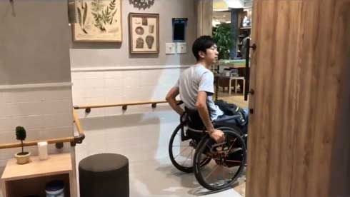 マルイ 有楽町 車いす バリアフリー 試着室 みんなのフィッティングルーム