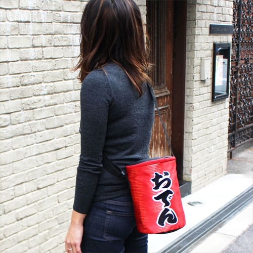 赤ちょうちんショルダーバッグ