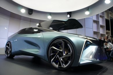 世界初公開 レクサス EVコンセプトカー