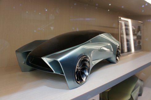 世界初公開 レクサス EVコンセプトカー LF-30 Electrified