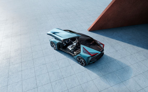 世界初公開 レクサス EVコンセプトカー LF-30