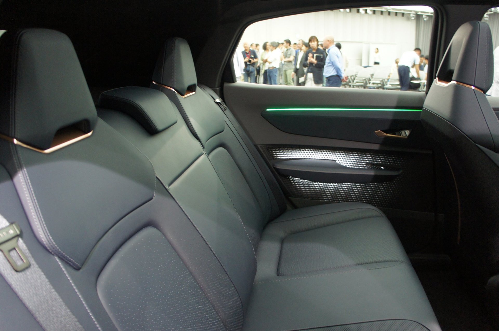 東京モーターショー 日産 コンセプト アリア