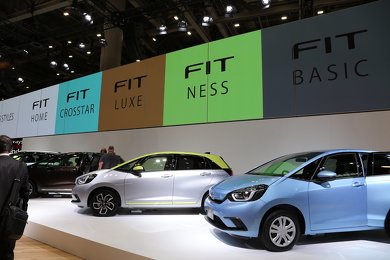 新型FIT ホンダ 東京モーターショー