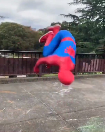 ヨーヨー世界王者のスパイダーマン