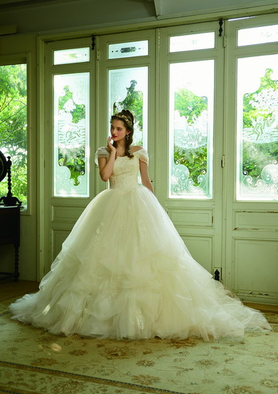 ディズニー ウエディングドレスコレクション