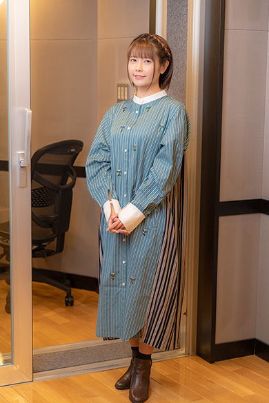 CV部 竹達彩奈 アテレコ 擬人格化 クラウン 猫 うさぎ 動画 インタビュー