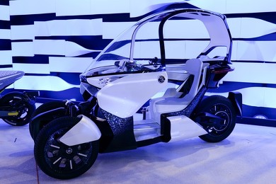 東京モーターショー EV 未来