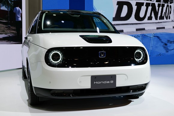 東京モーターショー EV 未来