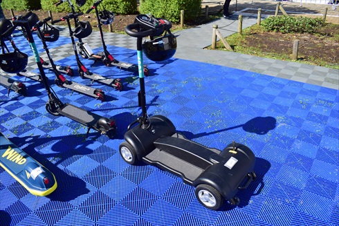 Luup LUUP (Model Senior Prototype)