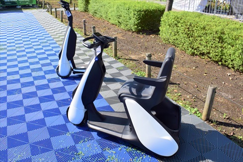 トヨタ 歩行領域EV