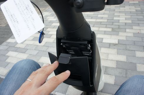 トヨタ 歩行領域EV（立ち乗りタイプ）