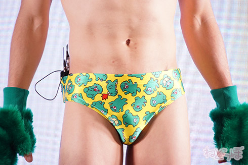 ゴジラ 小島よしお